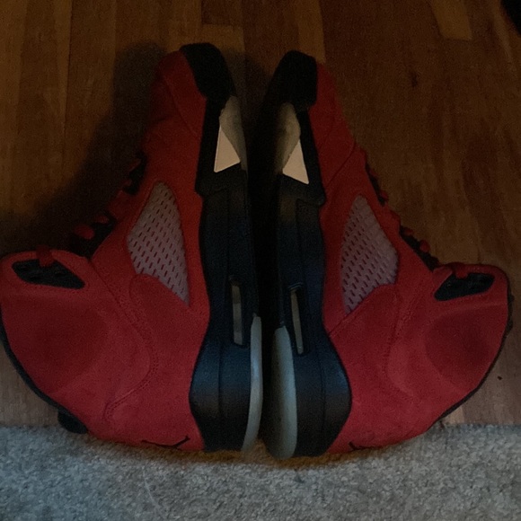 Jordan 5 “Raging Bull” - Picture 5 of 6